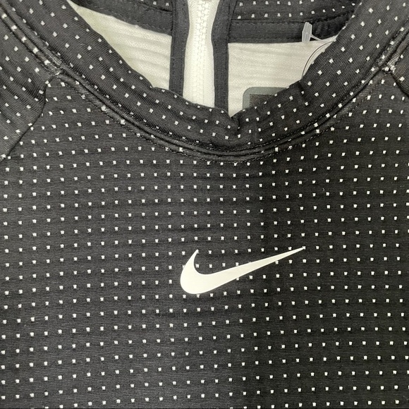 Nike Sportswear Tech Pack Women's Fleece Pullover - Picture 3 of 10